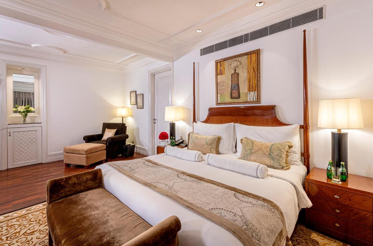 The Claridges New Delhi Hotel Exterior photo A suite at the Imperial Hotel