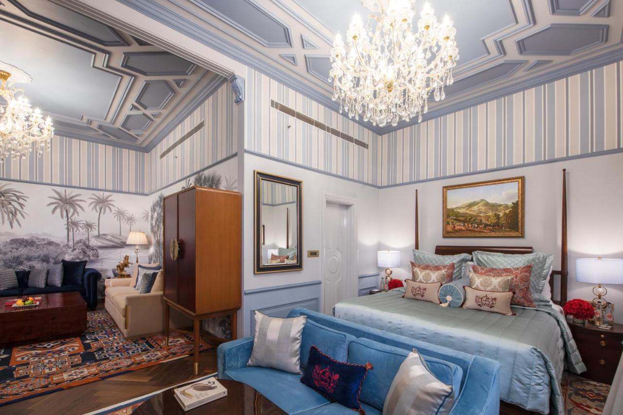 The Claridges New Delhi Hotel Exterior photo A suite at the hotel